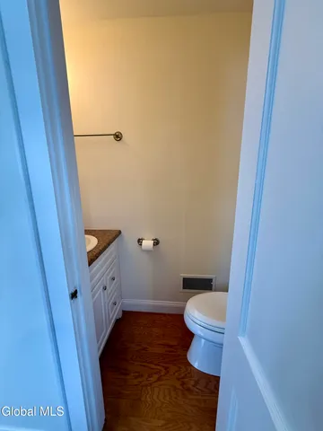 $2,500 | Undisclosed Address, Greenwich, NY 12834