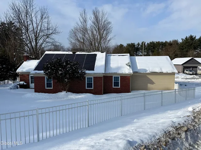 $2,500 | Undisclosed Address, Greenwich, NY 12834