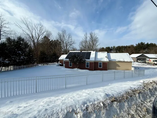 $2,500 | Undisclosed Address, Greenwich, NY 12834