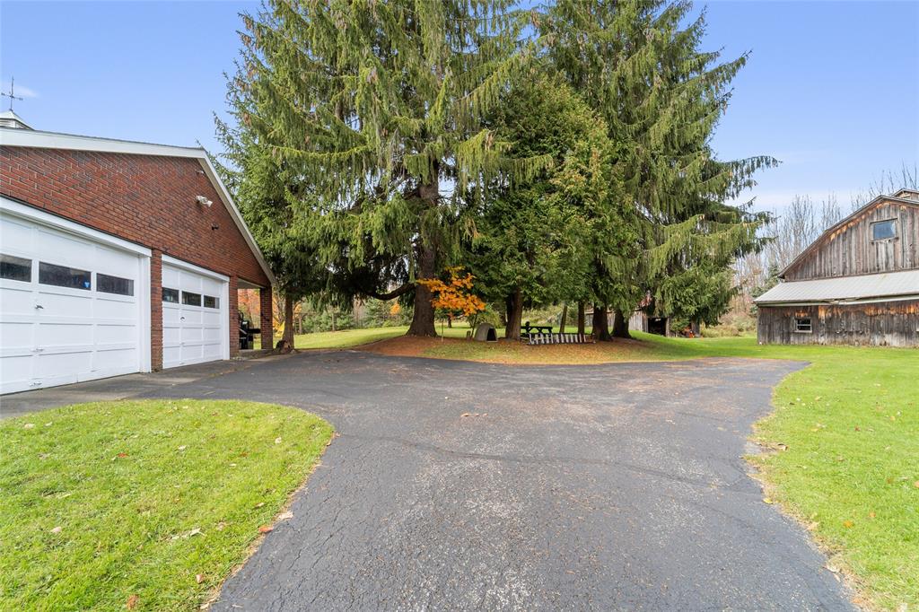 783 Powderhouse Road Vestal, NY 13850 - Photo 8 of 48 Gallery Image 8