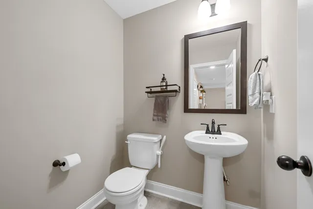 $2,050 | 1141 Tybee Drive, Clarksville, TN 37042