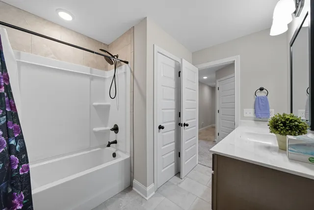 $2,050 | 1141 Tybee Drive, Clarksville, TN 37042