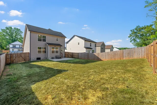 $2,050 | 1141 Tybee Drive, Clarksville, TN 37042