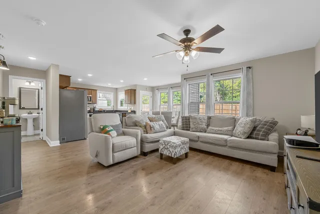 $2,050 | 1141 Tybee Drive, Clarksville, TN 37042