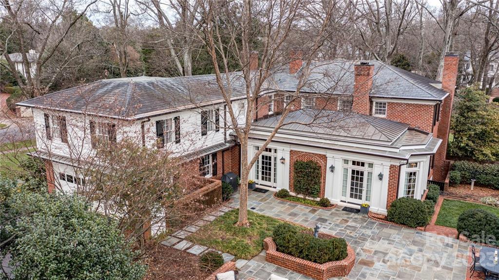 400 Eastover Road Charlotte, NC 28207 - Photo 2 of 48 Gallery Image 2