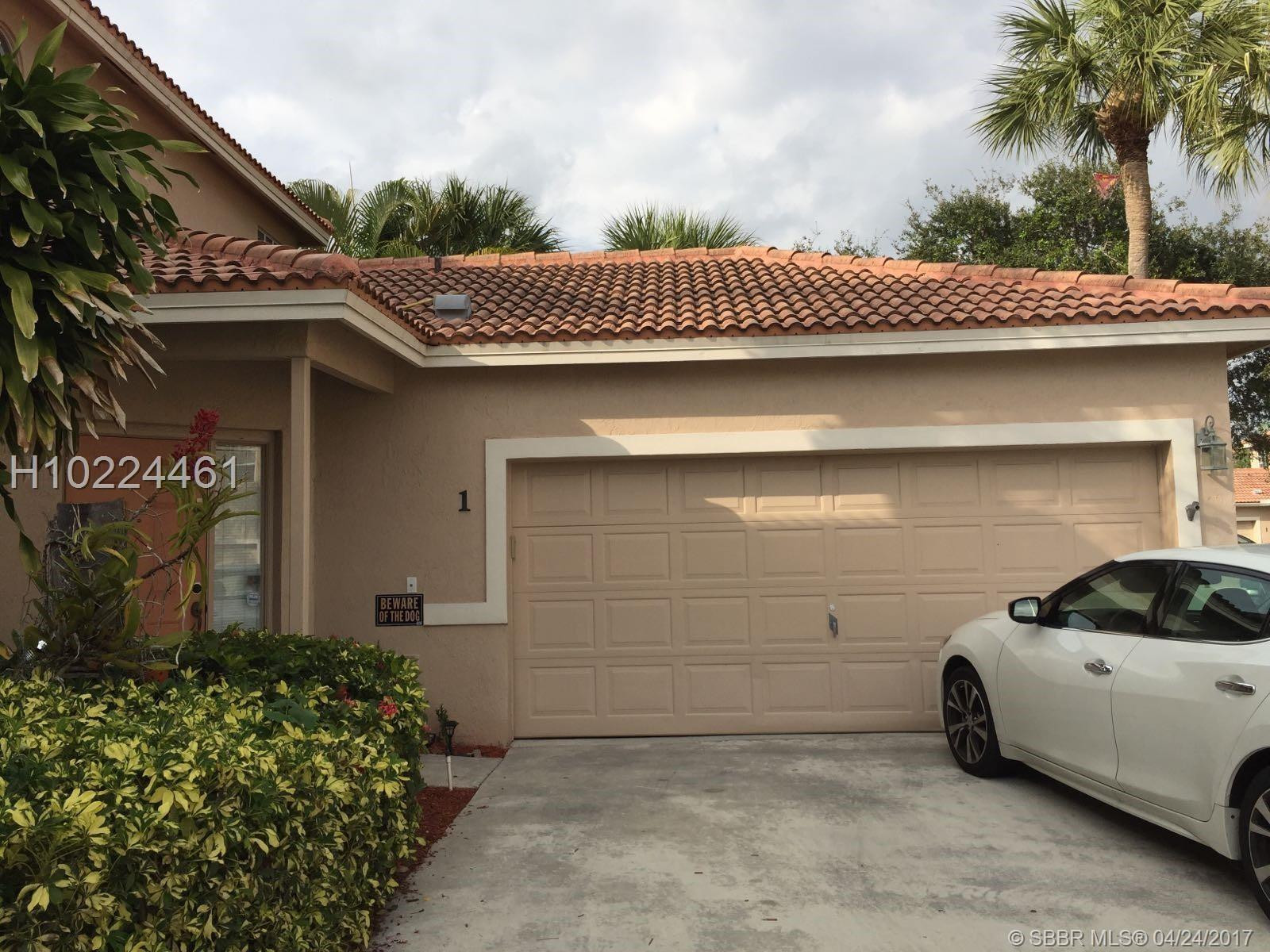 20951 Vía Jasmine, Unit 1 Boca Raton, FL 33428 - Photo 2 of 32 Photo 2