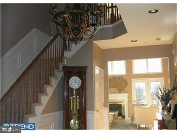 32 Ridgeview Road Newtown Square, PA 19073 - Photo 6 of 14 Foyer
