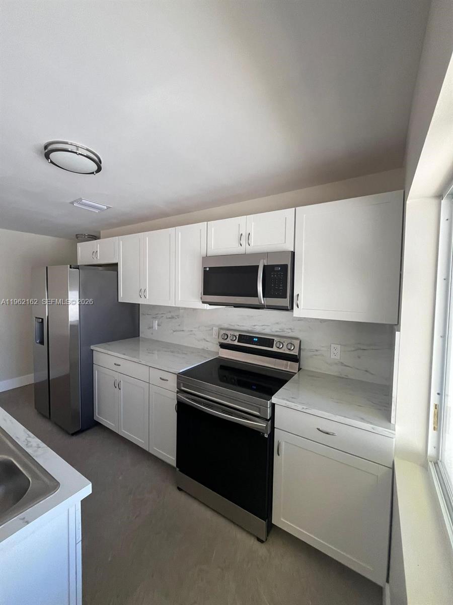 2138 Northwest 26th Street, Unit B Miami, FL 33142 - Photo 8 of 17