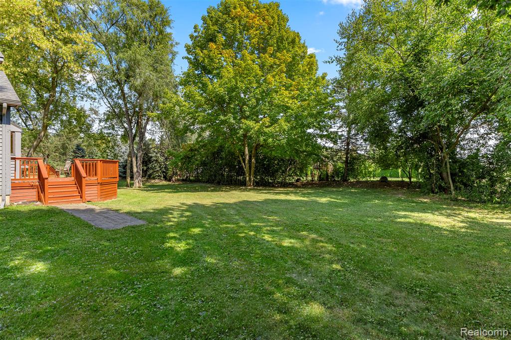 18990 Beck Road Northville, MI 48168 - Photo 45 of 60