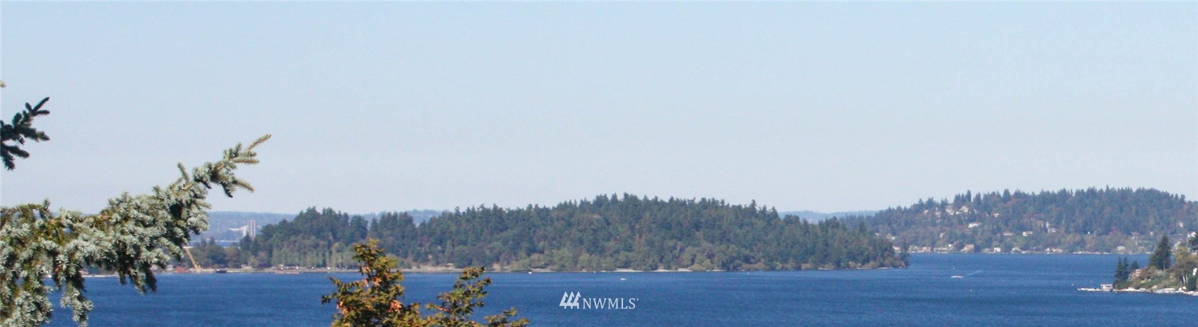 6901 South Rustic Road Seattle, WA 98178 - Photo 2 of 25 Gallery Image 2