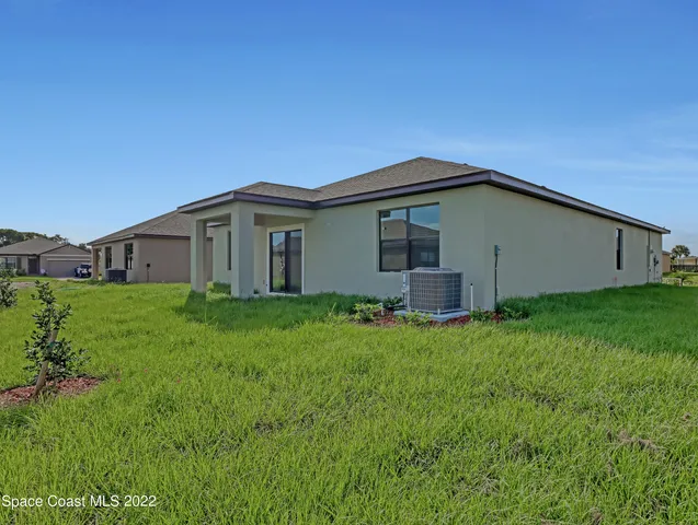 $2,095 | 7508 Tourmaline Drive, Grant-Valkaria, FL 32949