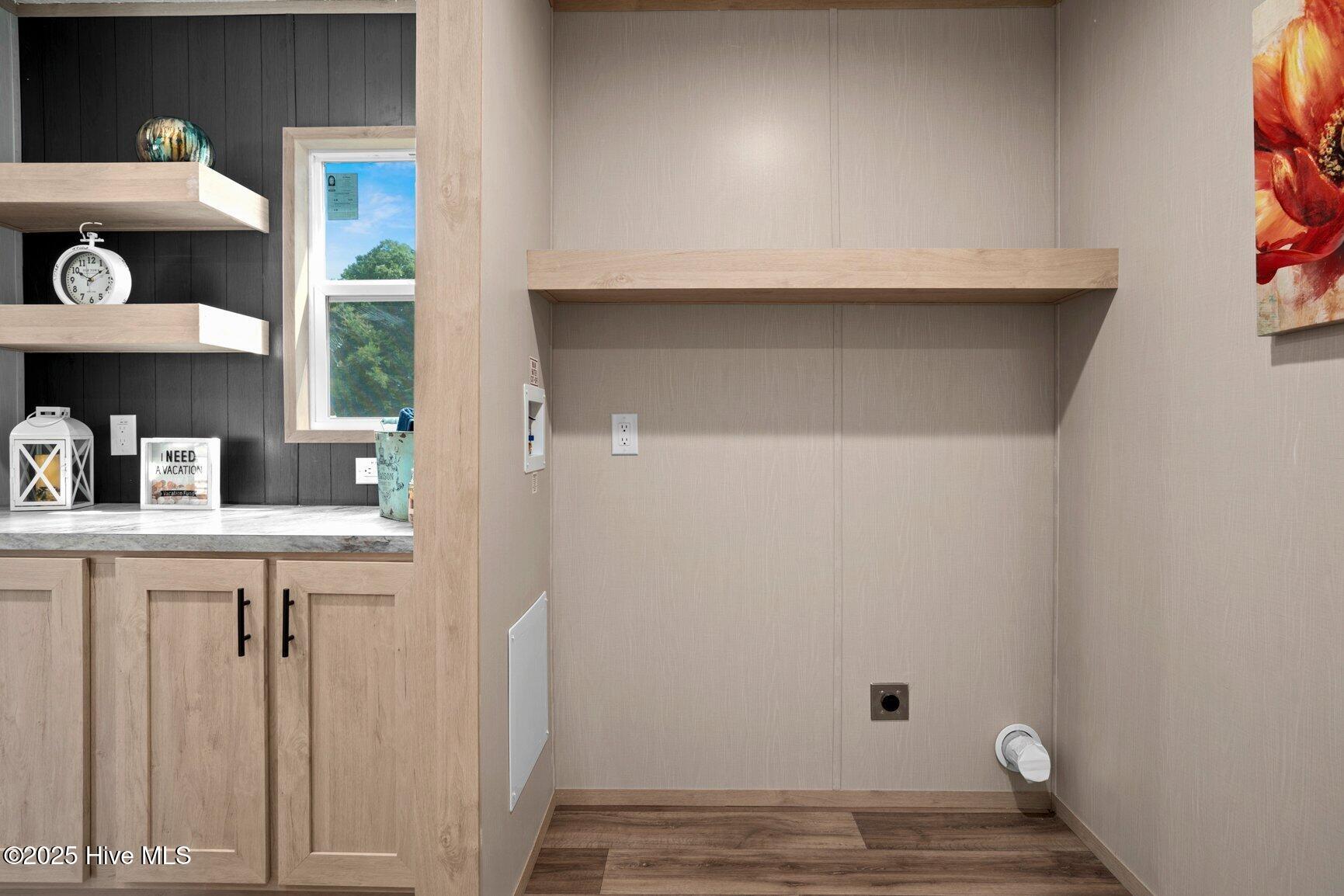 7954 White Oak Road Rocky Mount, NC 27803 - Photo 20 of 34 Laundry Area