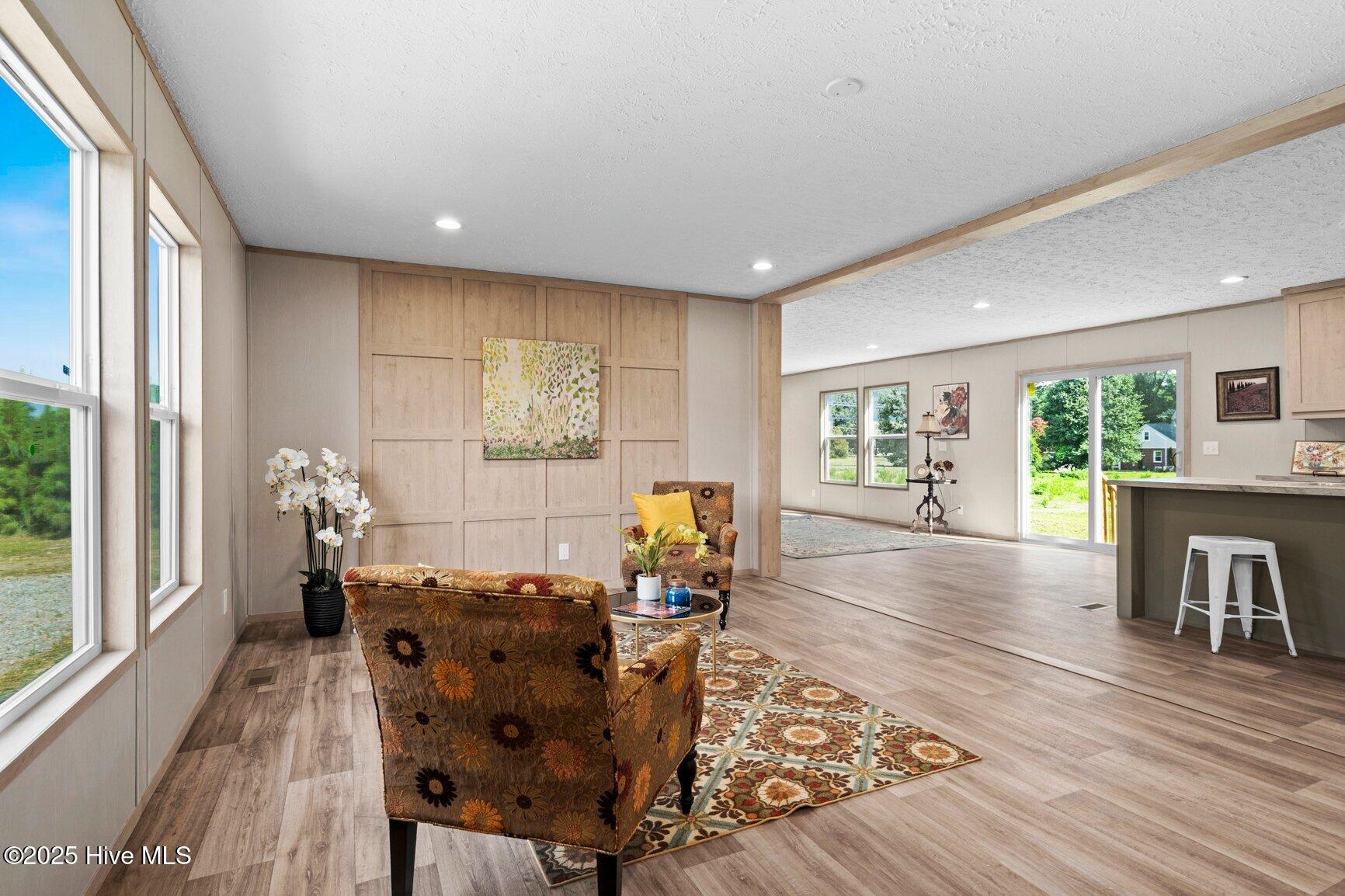 7954 White Oak Road Rocky Mount, NC 27803 - Photo 4 of 34 Living Room Space