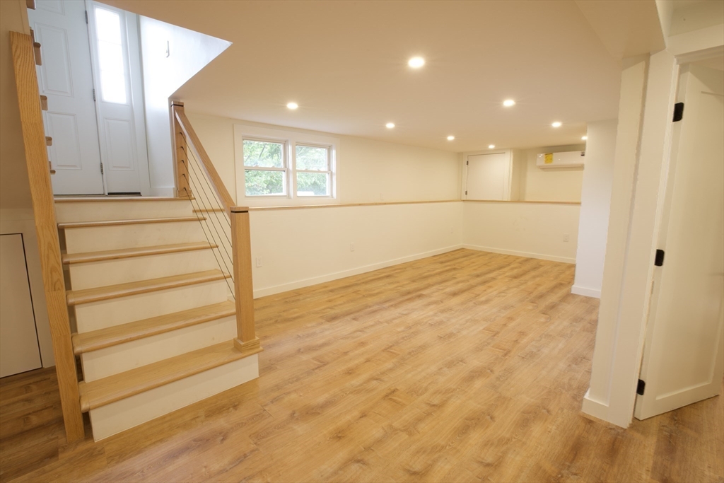 38 Middle Street Woburn, MA 01801 - Photo 13 of 39