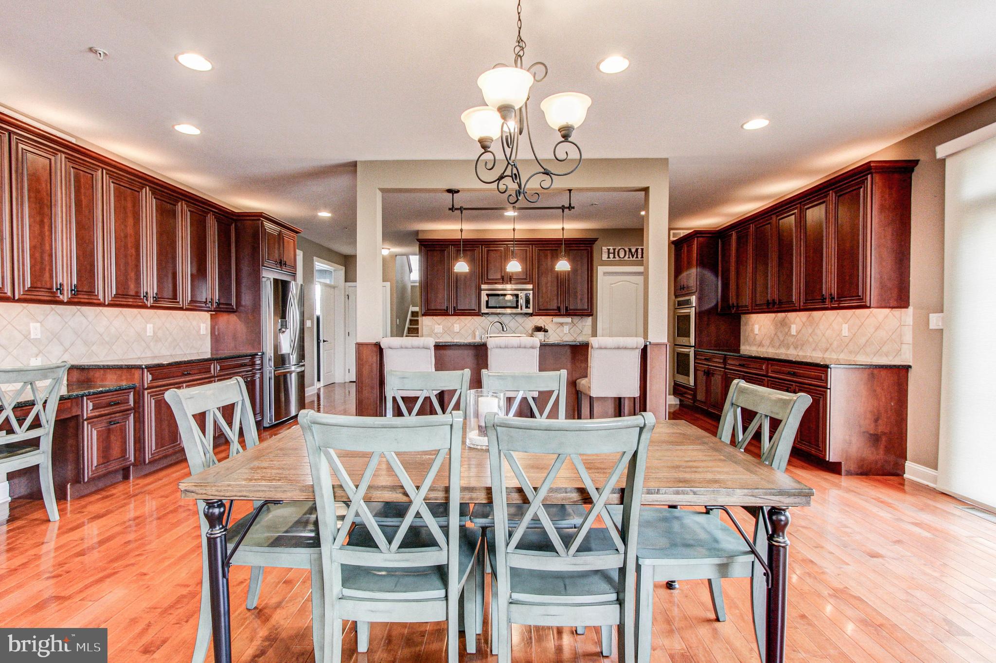 2196 Glenridge Road Furlong, PA 18925 - Photo 17 of 42 Kitchen Eating Area