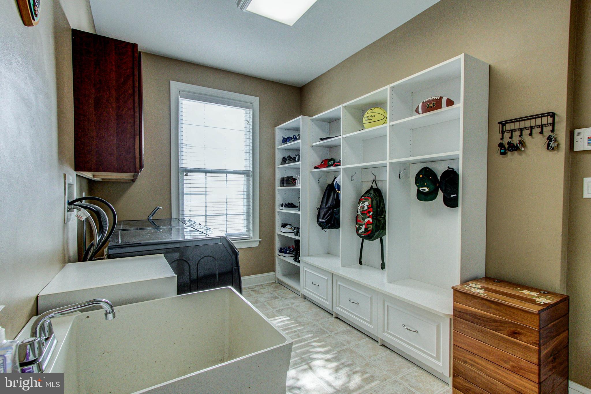 2196 Glenridge Road Furlong, PA 18925 - Photo 24 of 42 Large Mudroom/Laundry with Built-in Storage