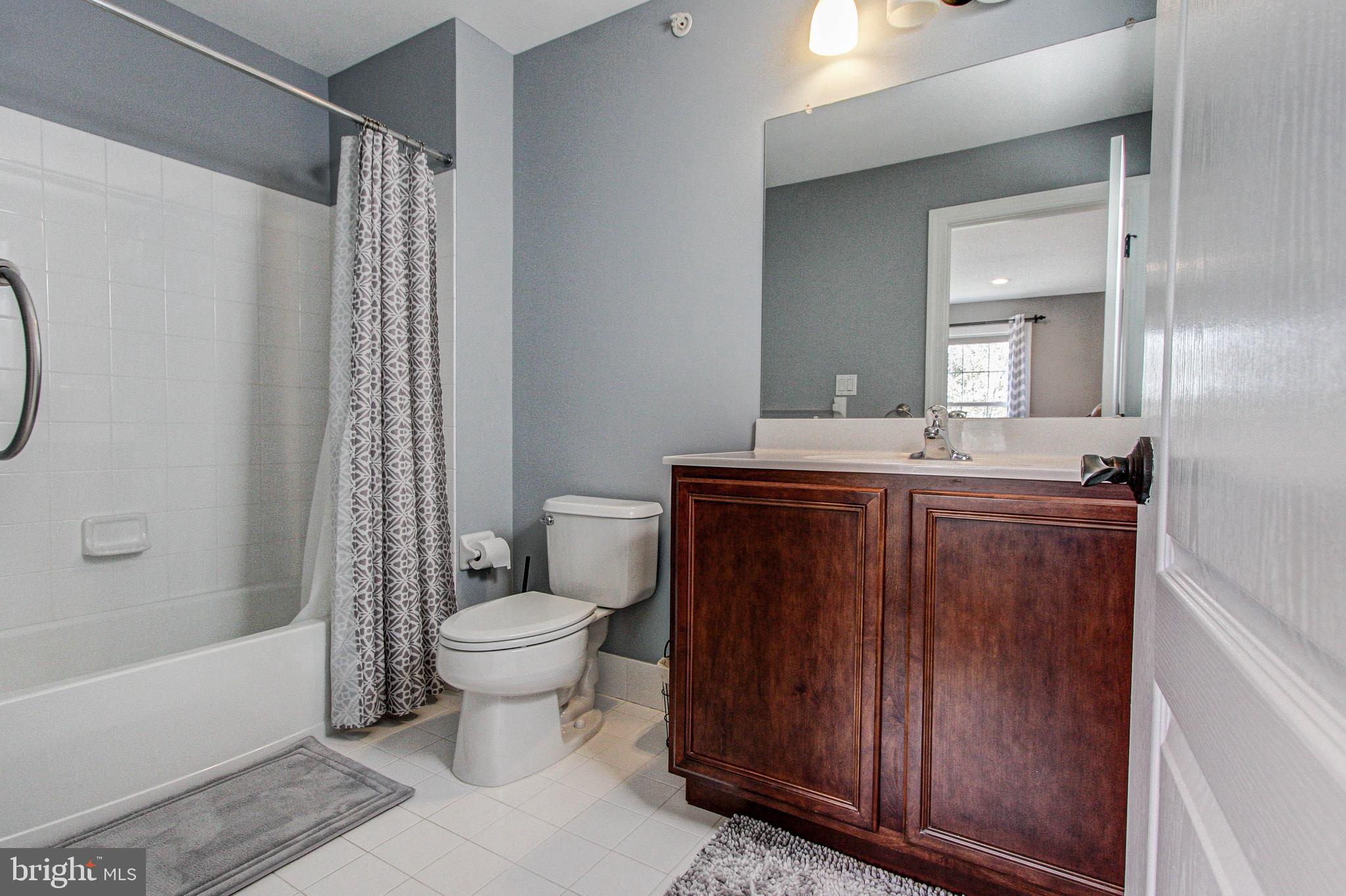 2196 Glenridge Road Furlong, PA 18925 - Photo 28 of 42 Full Bath adjoining the Princess Room