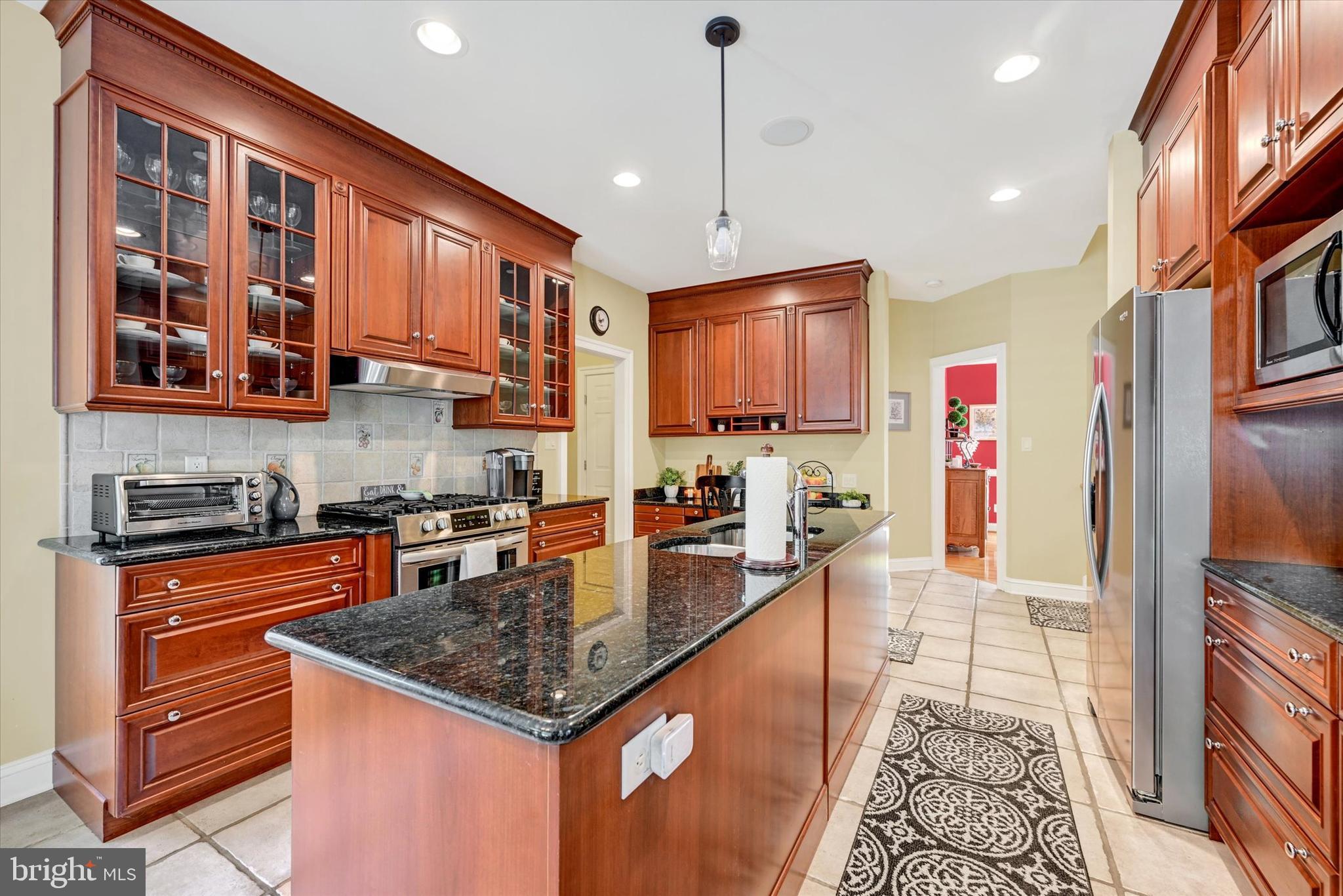 9318 Ravenridge Road Baltimore, MD 21234 - Photo 25 of 72