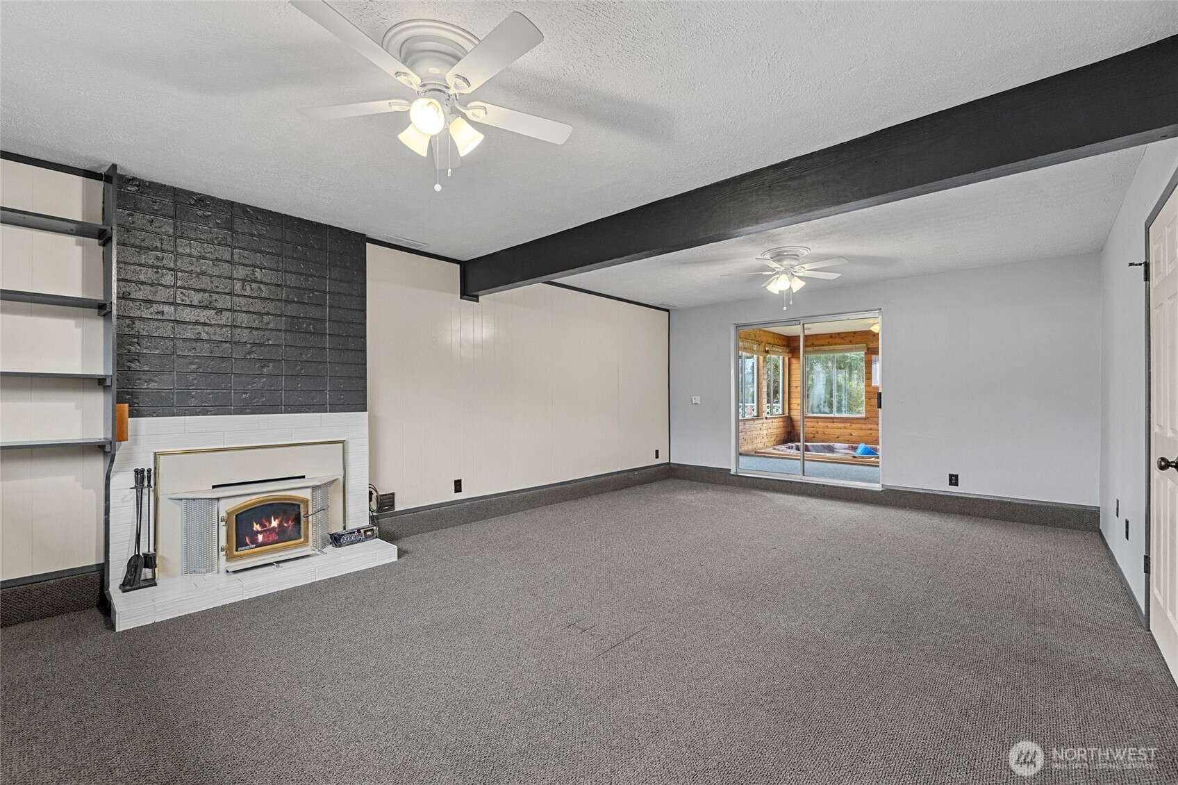 953 Northwest Illahee Drive Oak Harbor, WA 98277 - Photo 25 of 36