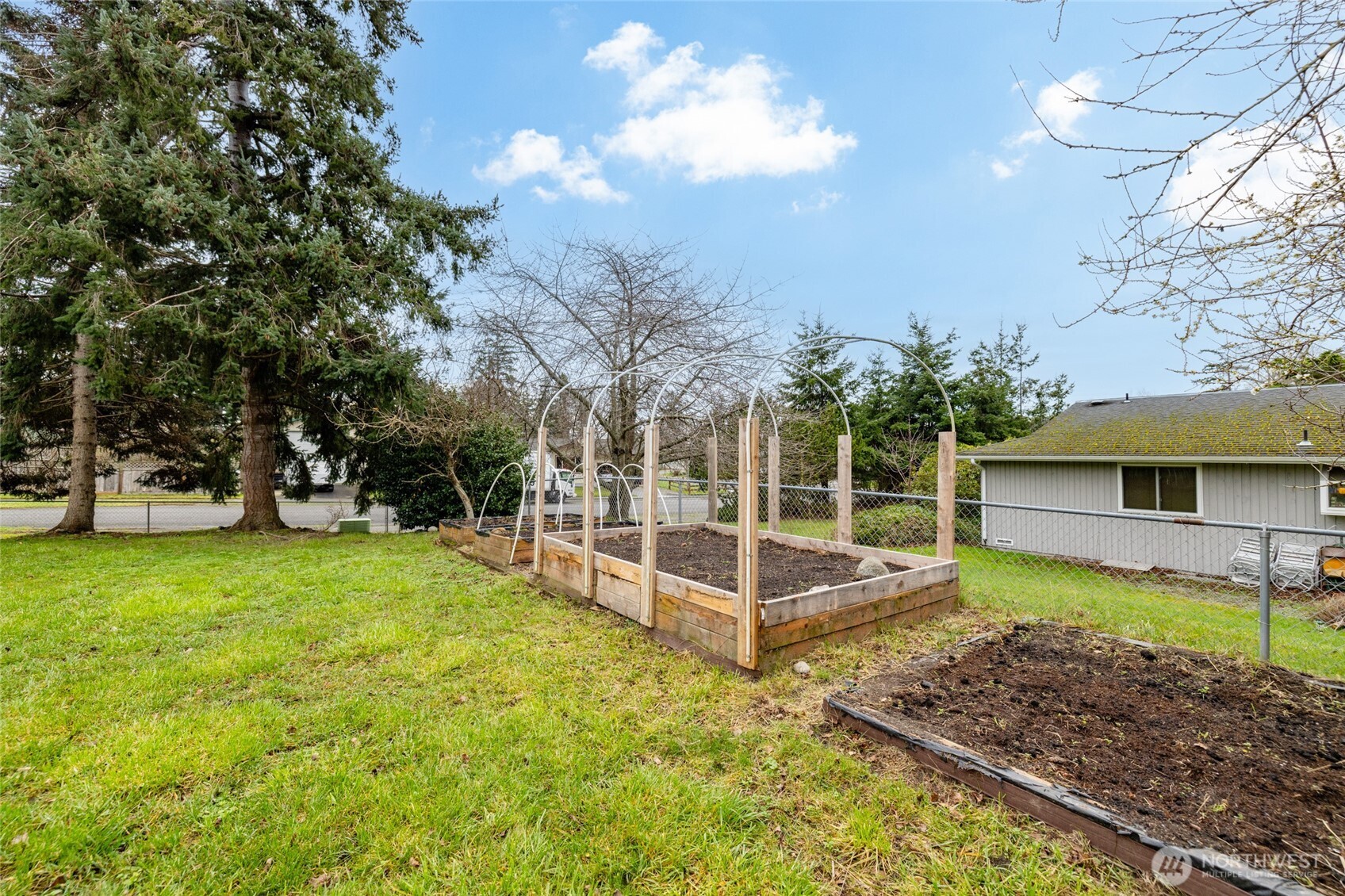 953 Northwest Illahee Drive Oak Harbor, WA 98277 - Photo 34 of 36