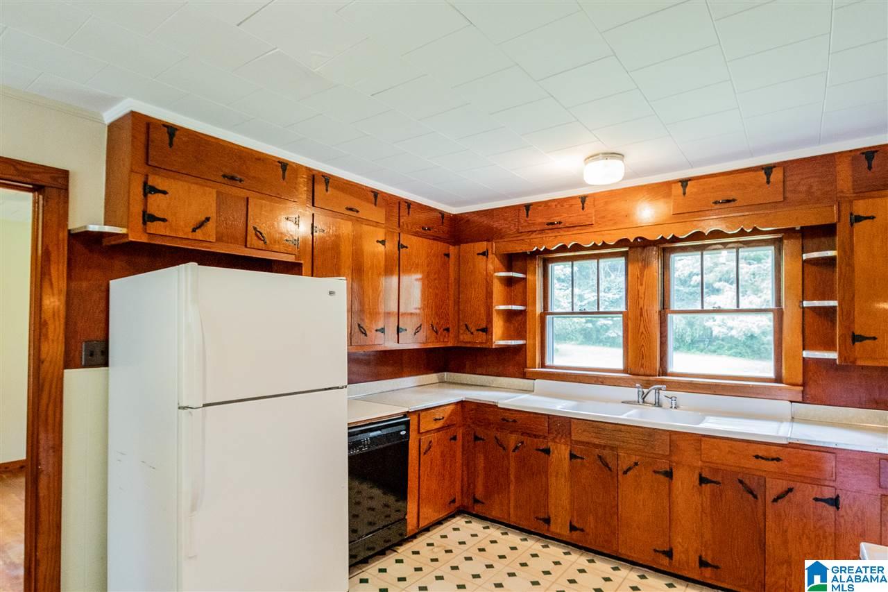3427 Shannon Wenonah Road Bessemer, AL 35022 - Photo 12 of 44