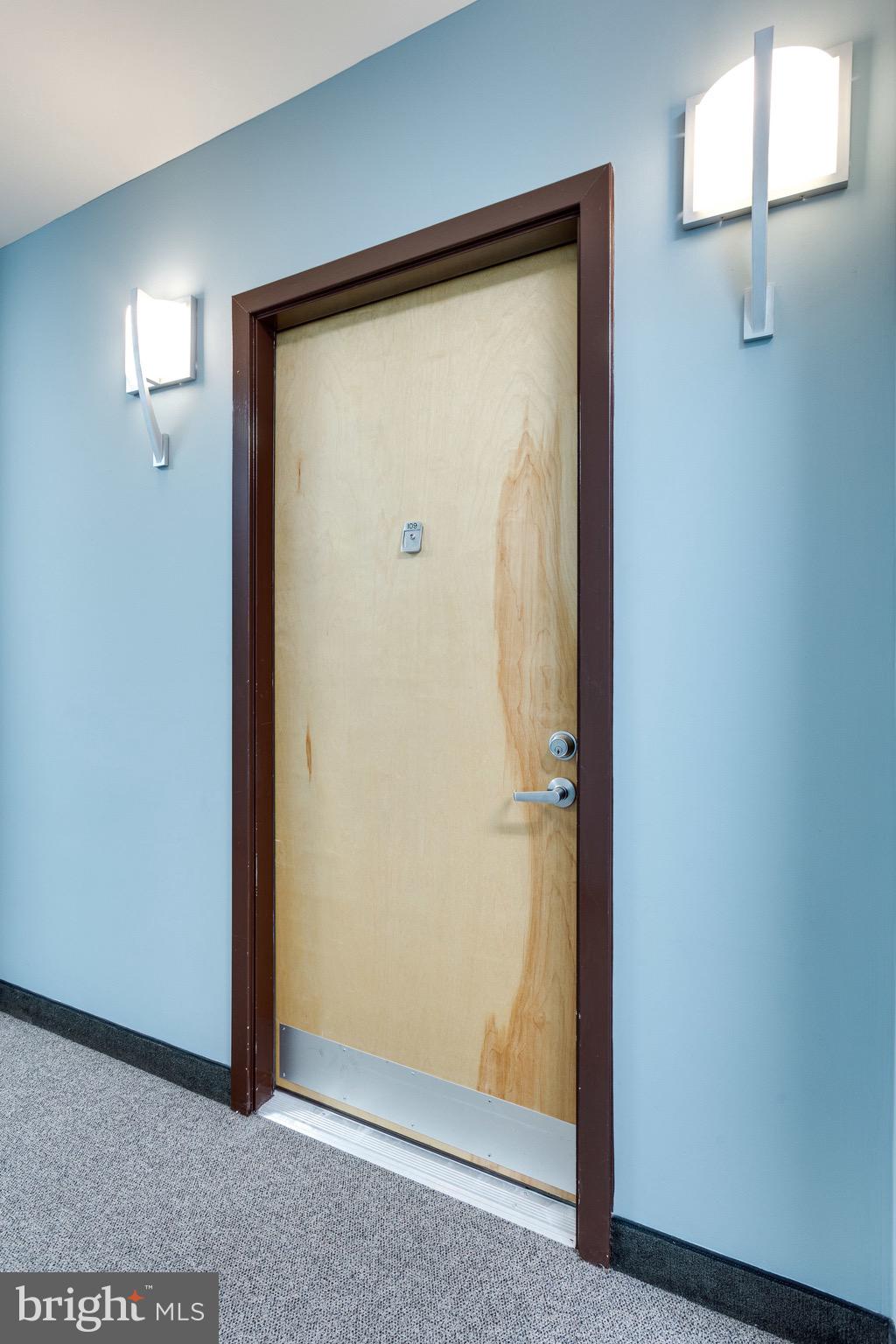 181 East Reed Avenue, Unit 213 Alexandria, VA 22305 - Photo 8 of 34