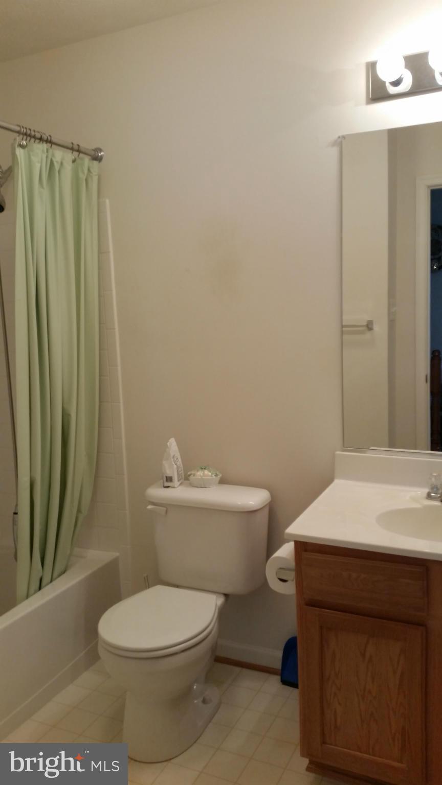 804 Tipton Road Middle River, MD 21220 - Photo 14 of 27 Bath