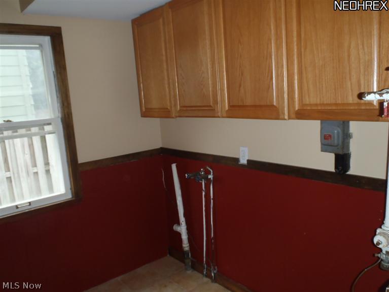 5003 Redfern Road Parma, OH 44134 - Photo 11 of 18