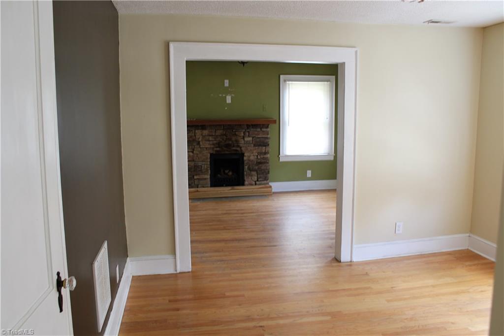 5517 Old Thomasville Road High Point, NC 27263 - Photo 15 of 30 Gallery Image 15
