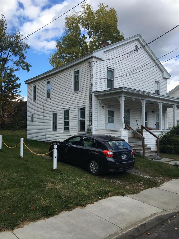 10 Columbia Street Oneonta, NY 13820 - Photo 3 of 7