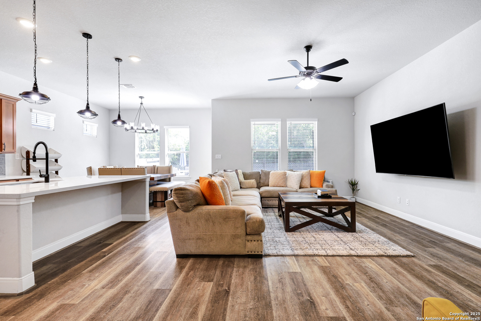 110 Giverny Boerne, TX 78006 - Photo 5 of 31 a living room with furniture and a flat screen tv