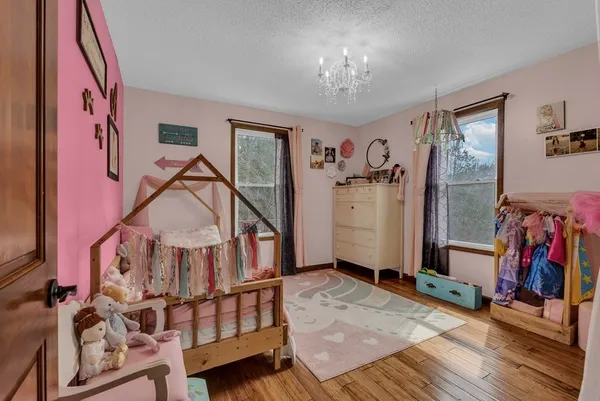 $525,000 | 465 Winding River Drive, Sparta, TN 38583