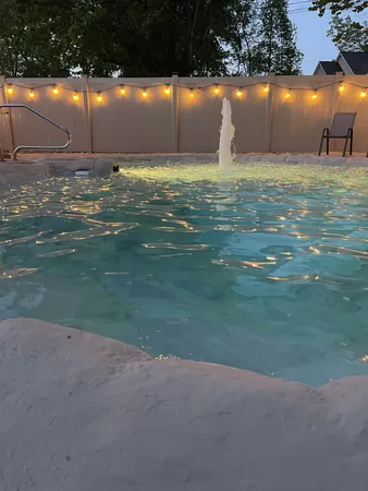 $525,000 | 465 Winding River Drive, Sparta, TN 38583