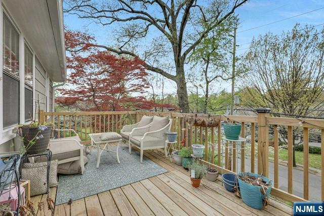 348 Evergreen Place, Unit 2 Ridgewood, NJ 07450 - Photo 3 of 3