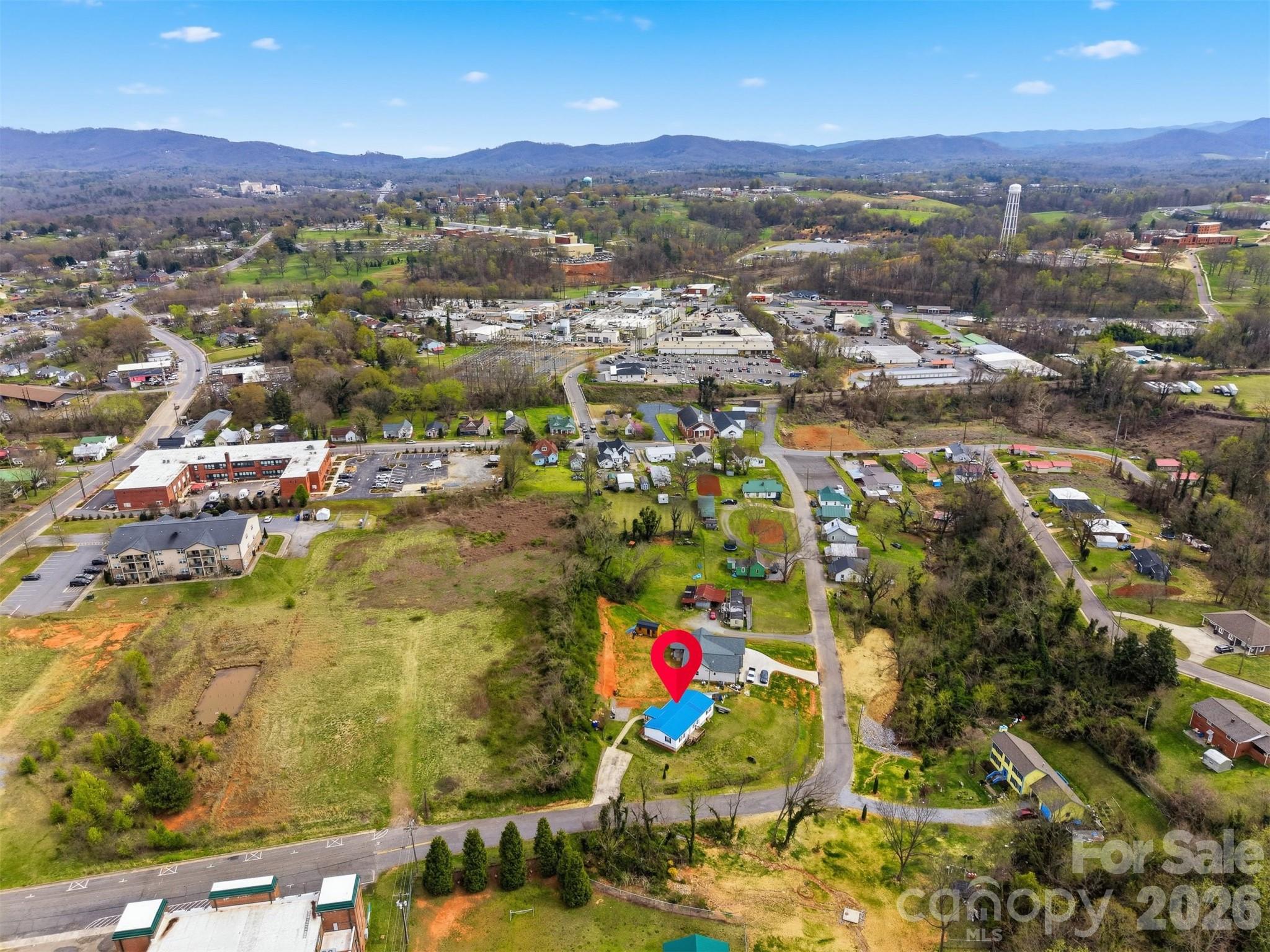 315 West McDowell Street Morganton, NC 28655 - Photo 44 of 48 a view of city and mountain
