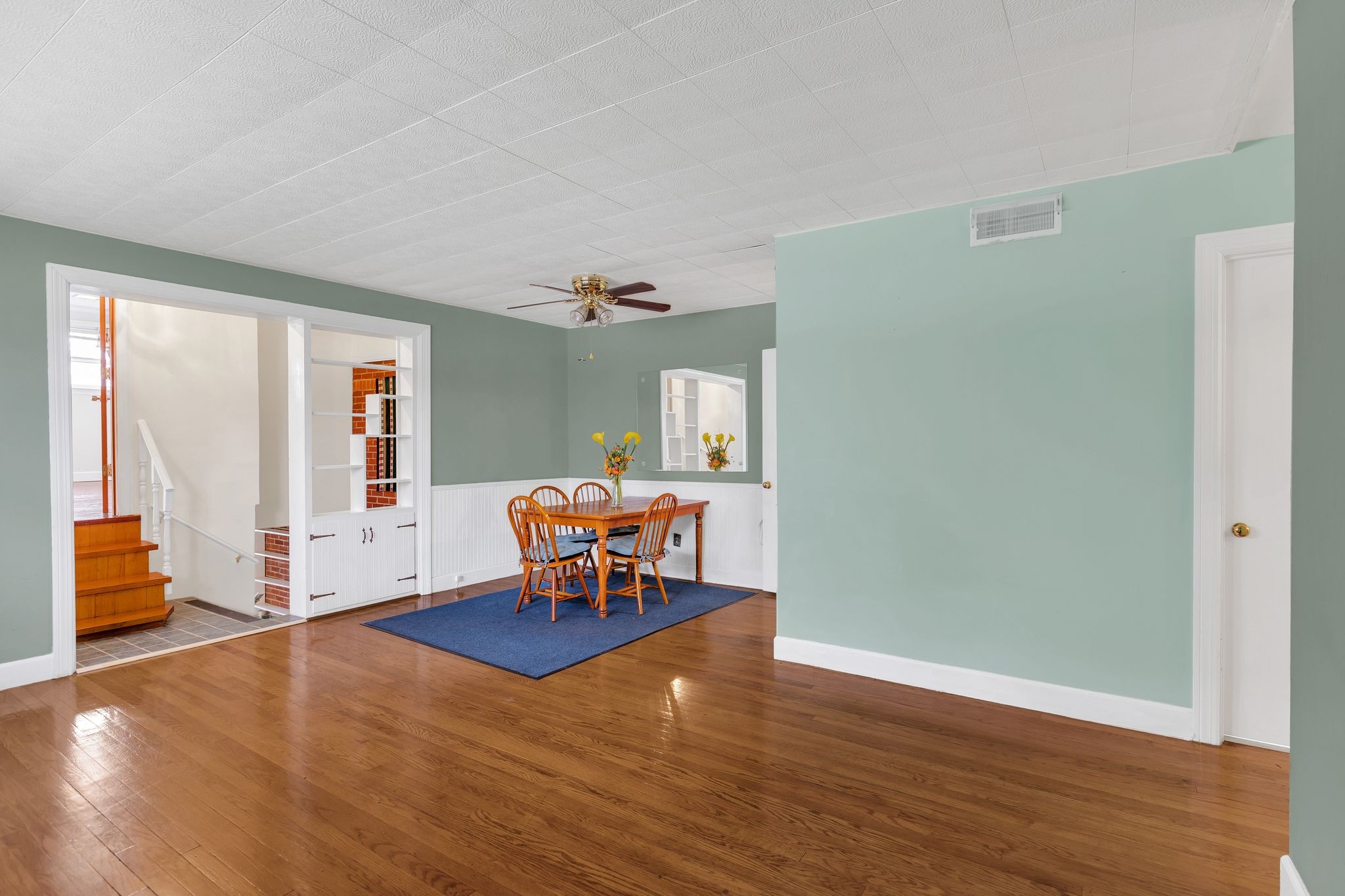 473 Hogan Road Nashville, TN 37220 - Photo 4 of 28 Gallery Image 4
