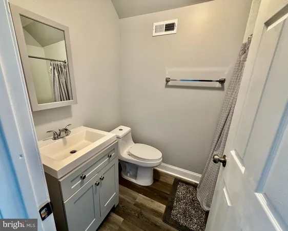 $2,200 | 9 South Maple Avenue, Marlton, NJ 08053