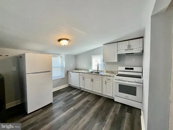 $2,200 | 9 South Maple Avenue, Marlton, NJ 08053