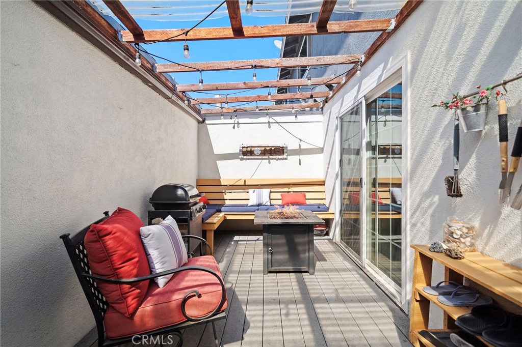 2404 Niagara Way Costa Mesa, CA 92626 - Photo 16 of 19