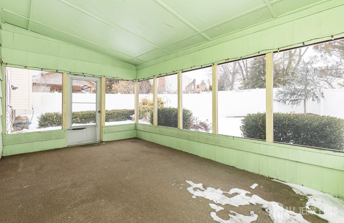 10 Gavel Road Sayreville, NJ 08872 - Photo 22 of 30