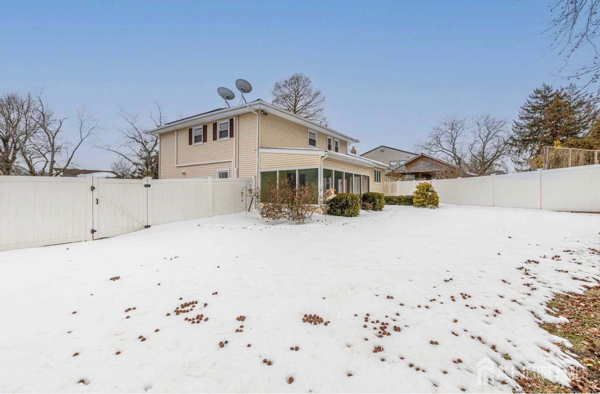 10 Gavel Road Sayreville, NJ 08872 - Photo 25 of 30