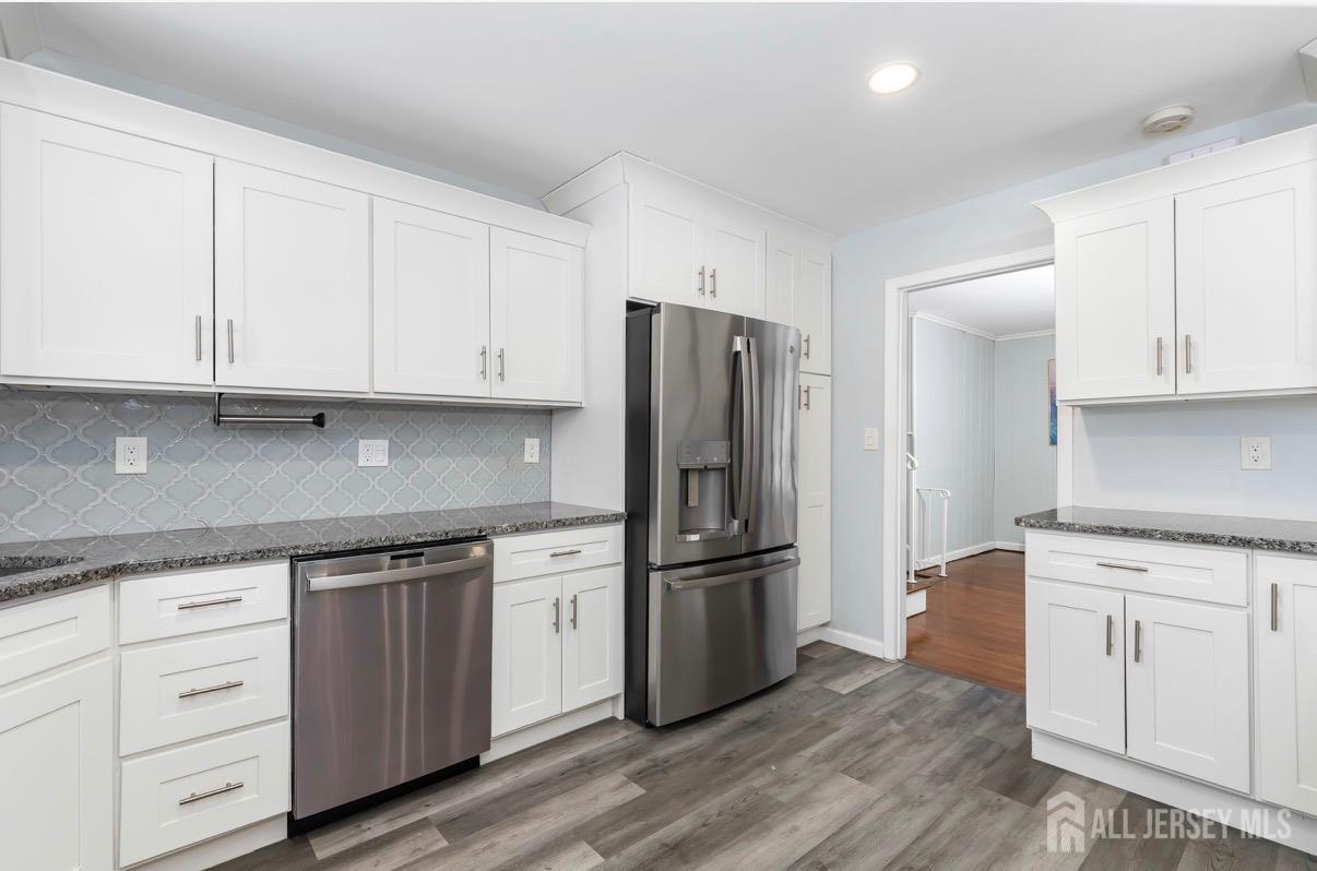 10 Gavel Road Sayreville, NJ 08872 - Photo 8 of 30