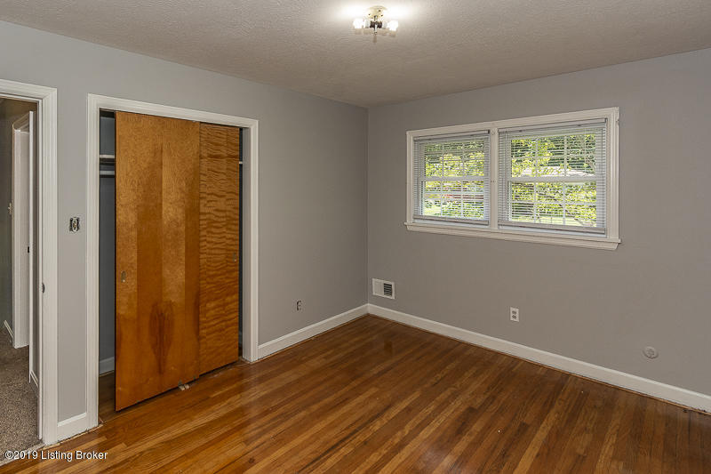 6720 Fernhaven Road Louisville, KY 40228 - Photo 25 of 45 _ADS7247