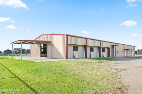 $1,500,000 | 15204 L & L Road, Kaplan, LA 70548