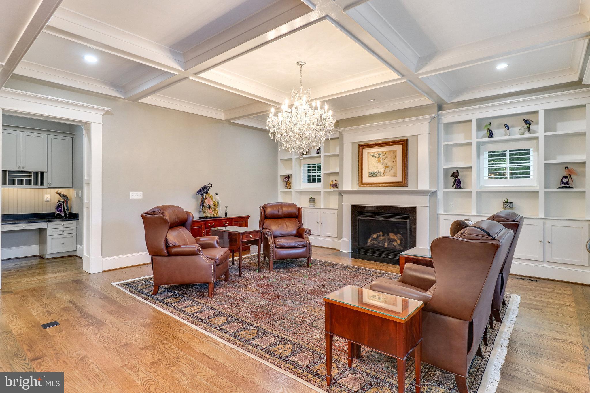 131 Kingsley Road Southwest Vienna, VA 22180 - Photo 21 of 79