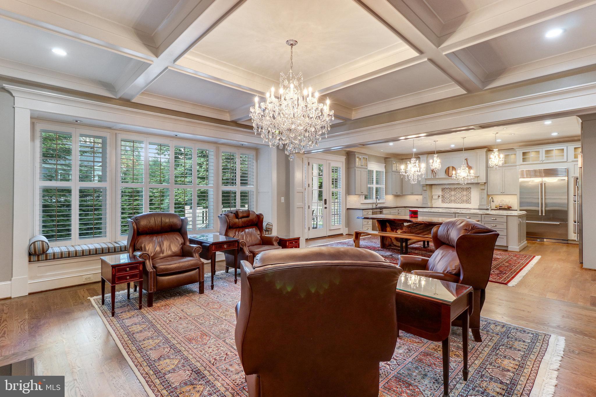 131 Kingsley Road Southwest Vienna, VA 22180 - Photo 23 of 79