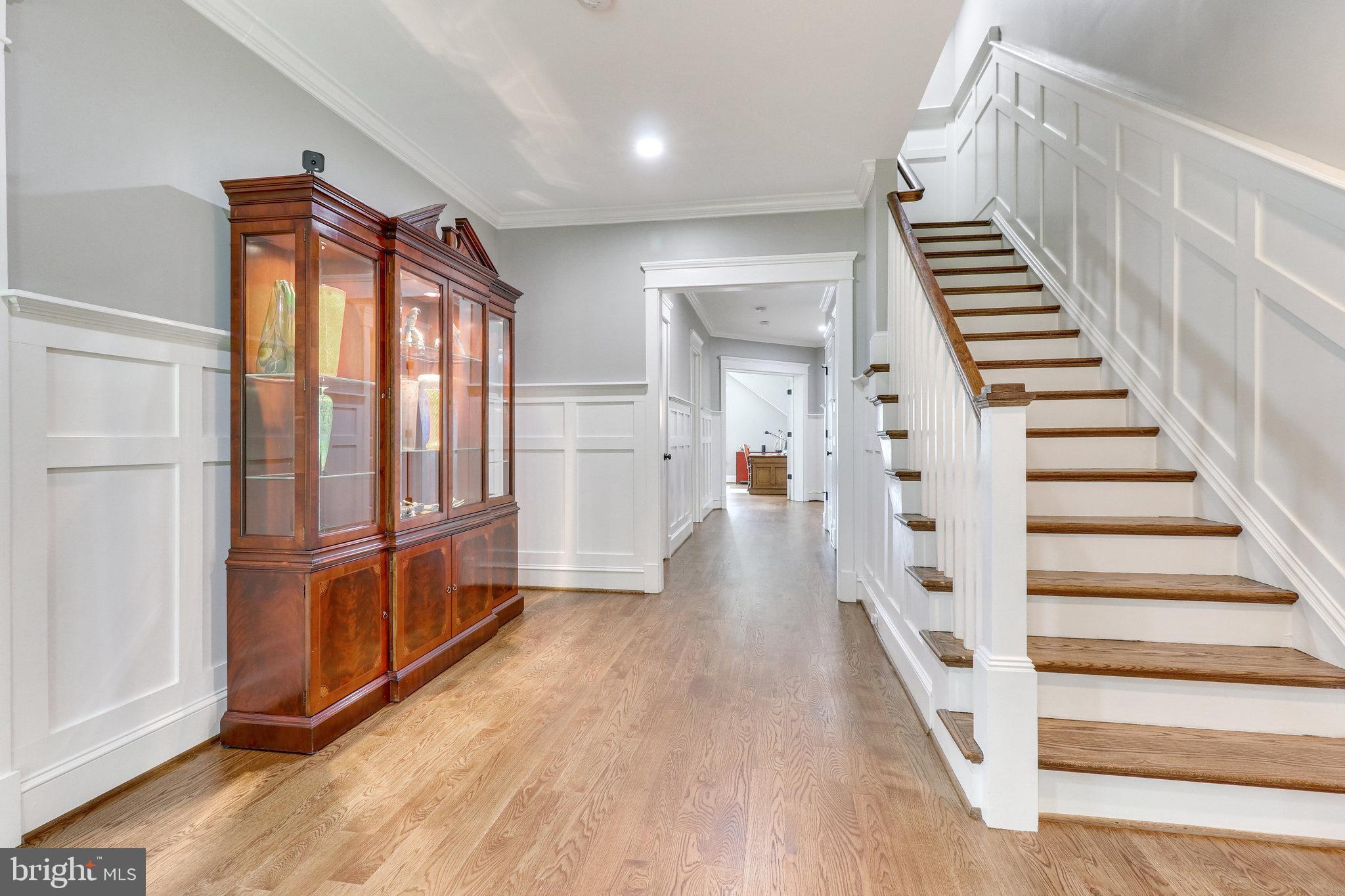 131 Kingsley Road Southwest Vienna, VA 22180 - Photo 29 of 79