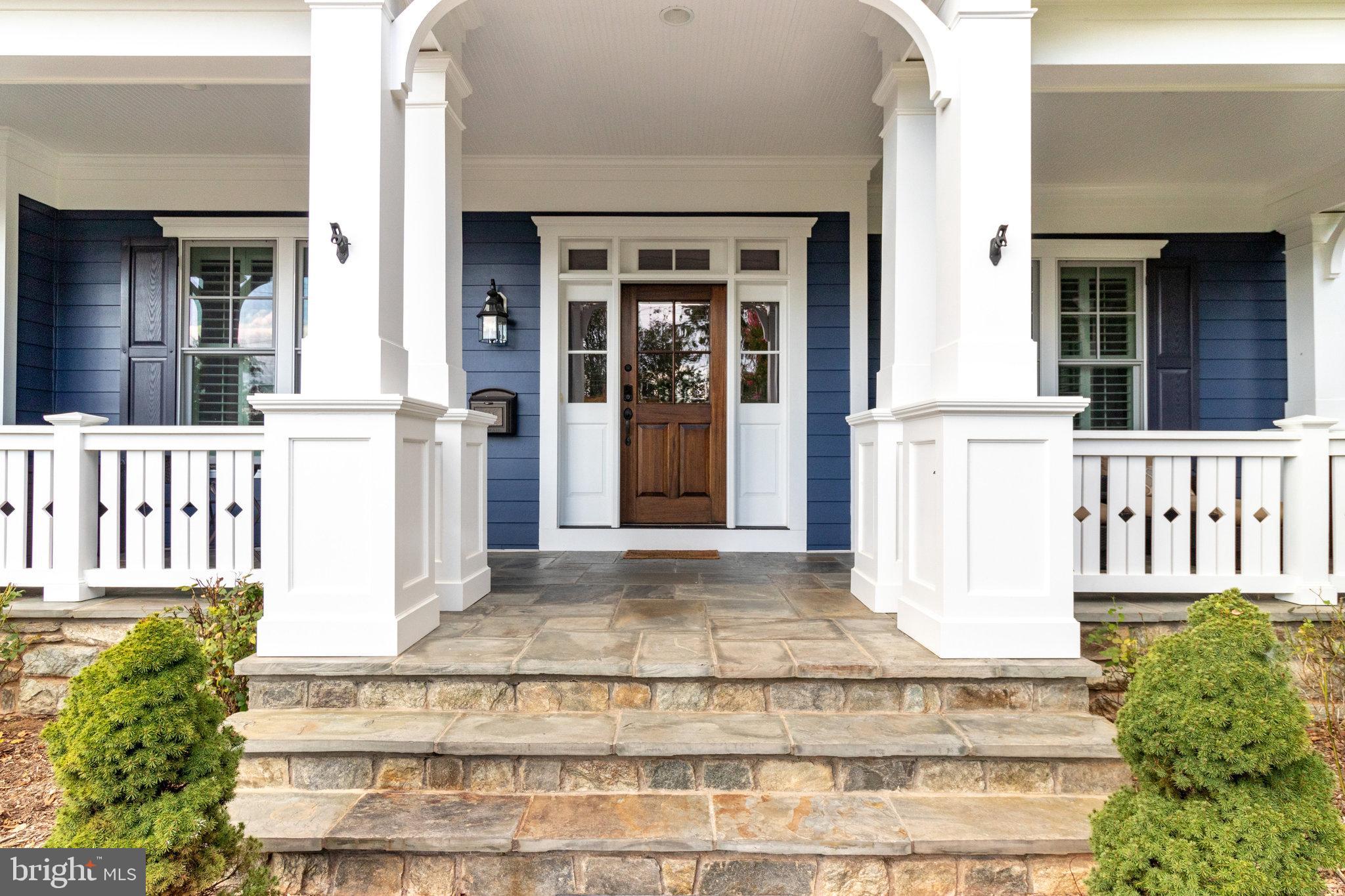 131 Kingsley Road Southwest Vienna, VA 22180 - Photo 4 of 79