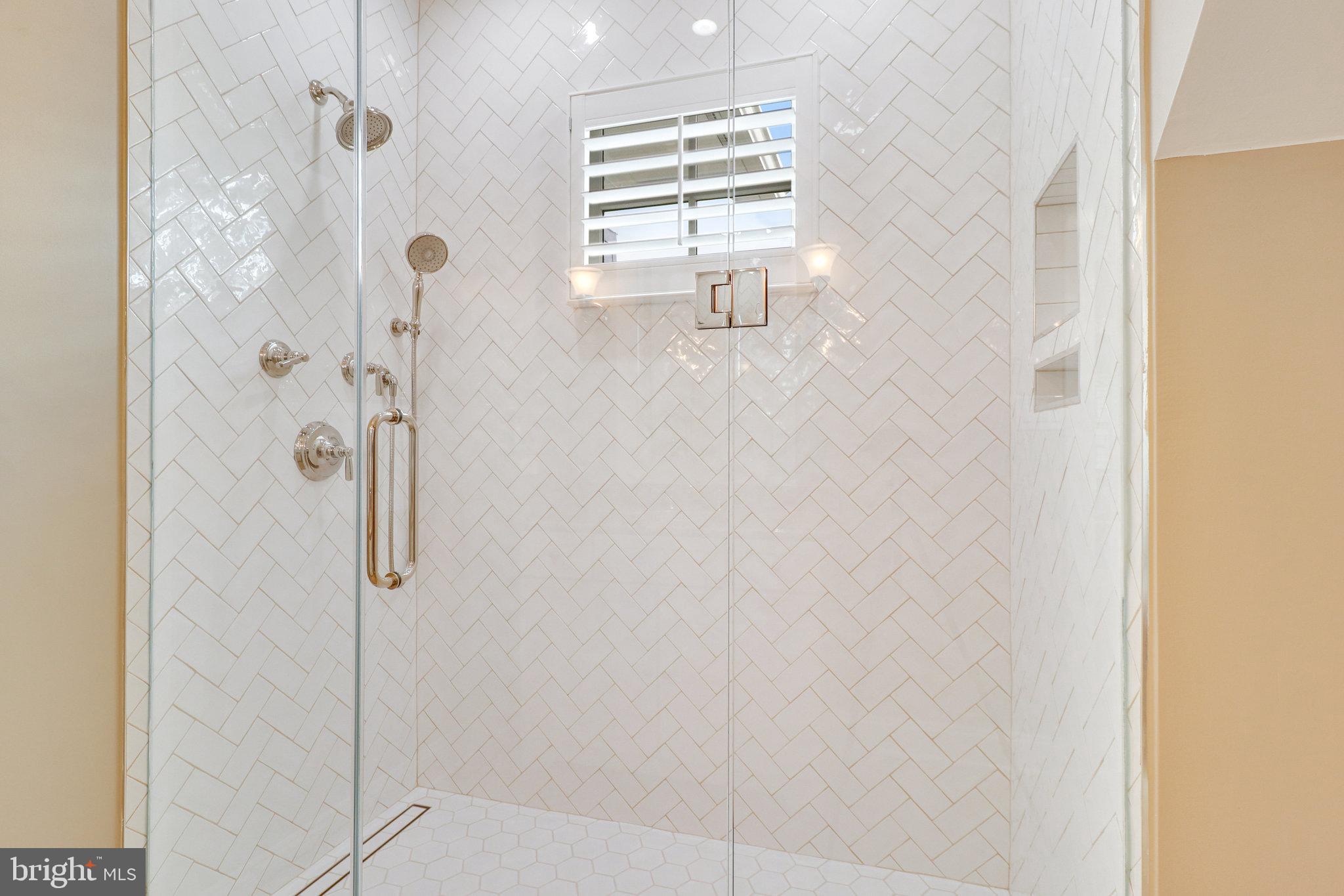 131 Kingsley Road Southwest Vienna, VA 22180 - Photo 44 of 79