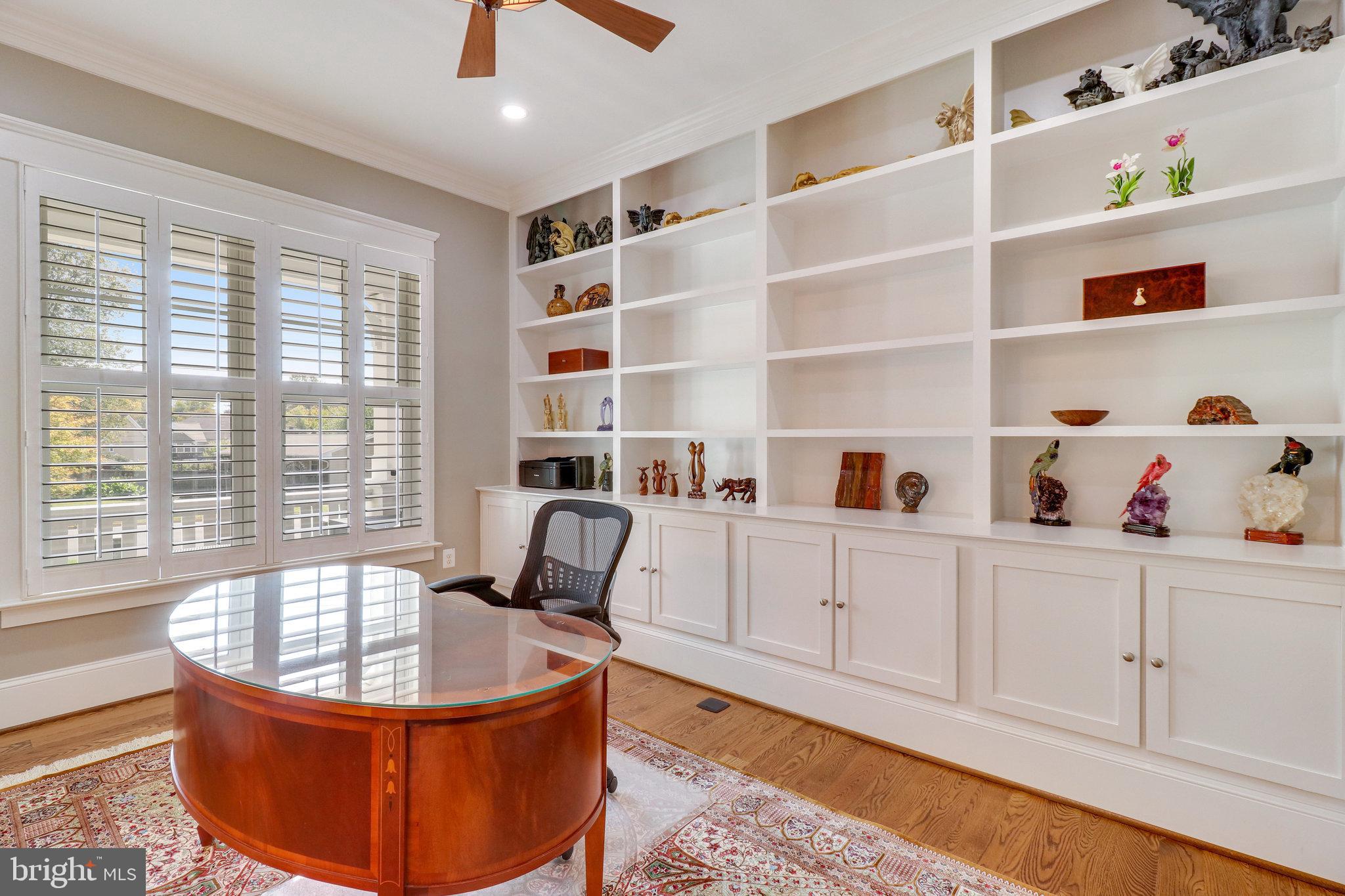 131 Kingsley Road Southwest Vienna, VA 22180 - Photo 8 of 79